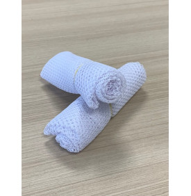 Coupon Filet Mesh Blanc – Maille 5 mm – Polyester – 50 x 70 cm – Tissu Respirant pour Sacs à Vrac & Accessoires