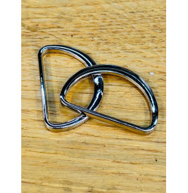 Demi anneau métal finition argent 32 mm, robuste et polyvalent