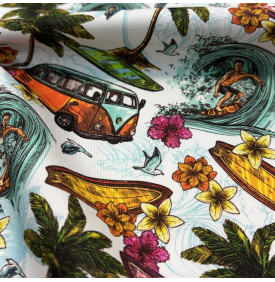 Sergé 100 % coton au motif surf ensoleillé sur fond blanc
