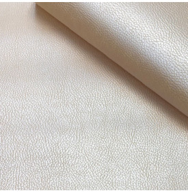 Simili cuir métallisé nacré au grain fin et lumineux.