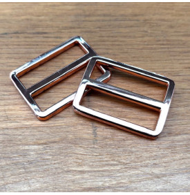 Boucle passant métal rouge gold 32 mm, élégante et tendance