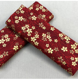 Coton Foil / Fleuri Tatami Rouge – Motif Japonisant Doré