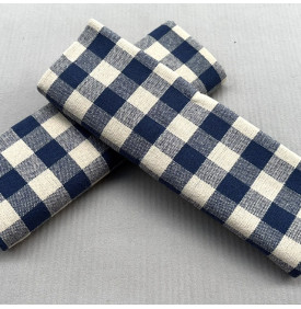 Motif carreaux classique beige et bleu, esprit authentique et intemporel