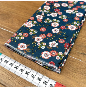Tissu Coton Enduit / Fleurs Japonaises - Hokkaido Pétrole