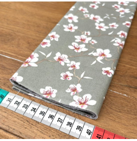 Tissu Coton Enduit / Motif Fleurs – Amandiers Sauge | 14.90 €/M