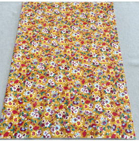 Tissu Coton Enduit / Motif Petites Fleurs – Pâquerettes Moutarde & Rose | 14.90 €/M